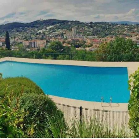 Charmant Studio Pour 3 Personnes Vallauris Luaran gambar