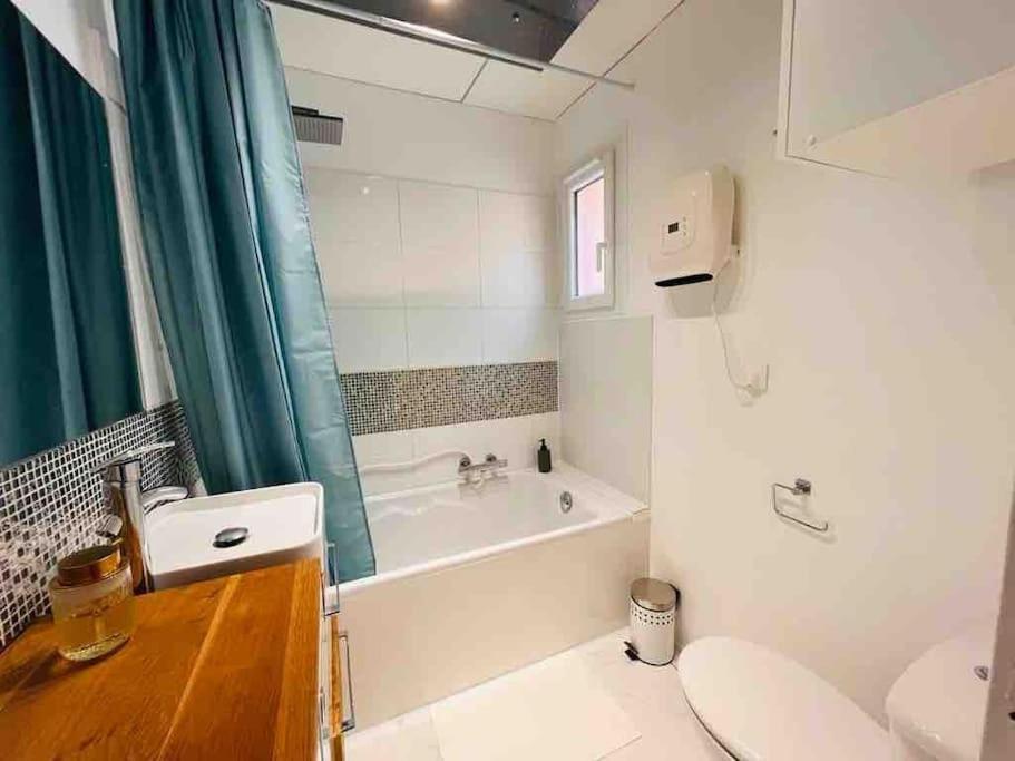 Charmant Studio Pour 3 Personnes Vallauris Luaran gambar
