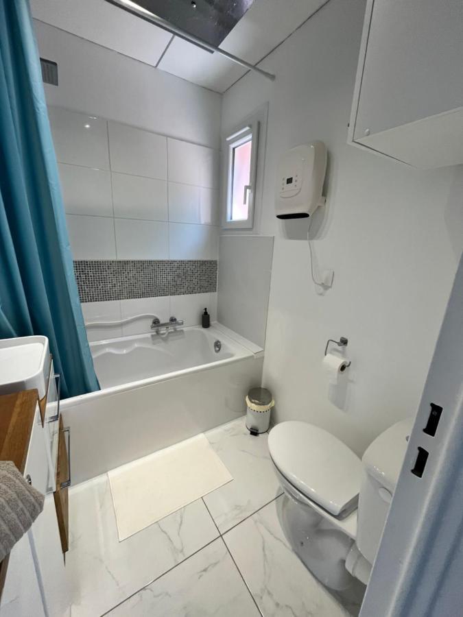 Charmant Studio Pour 3 Personnes Vallauris Luaran gambar
