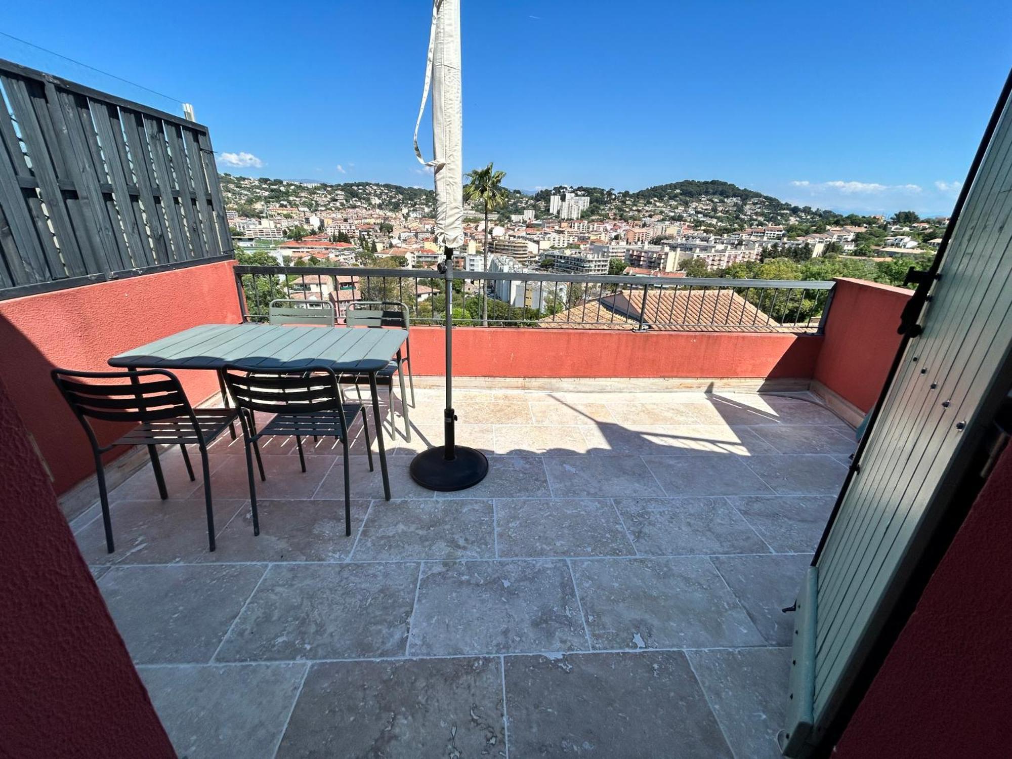Charmant Studio Pour 3 Personnes Vallauris Luaran gambar